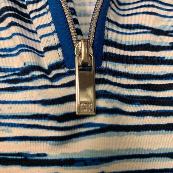 3 LIKE NEW  NIKE, ETONIC SHORT SLEEVED SHIRTS - Picture 11 of 14